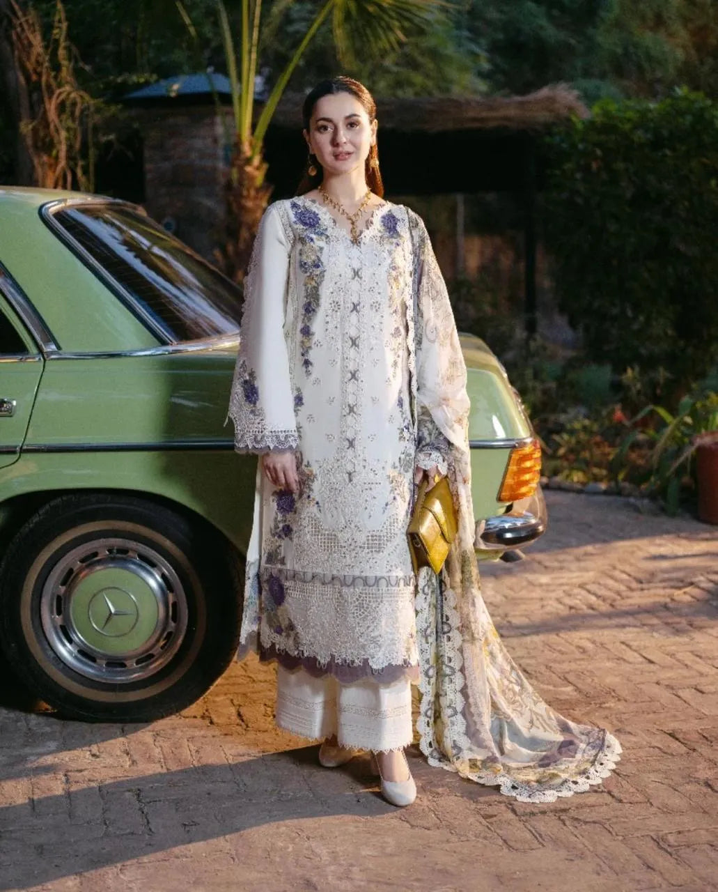 3 Pcs Women's Unstitched White Dhanak Suit