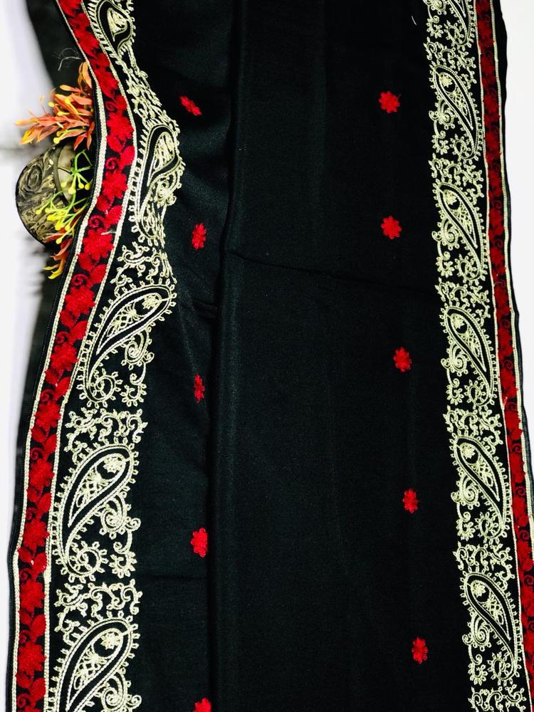 Women's Swiss Lawn Embroidered Shawl