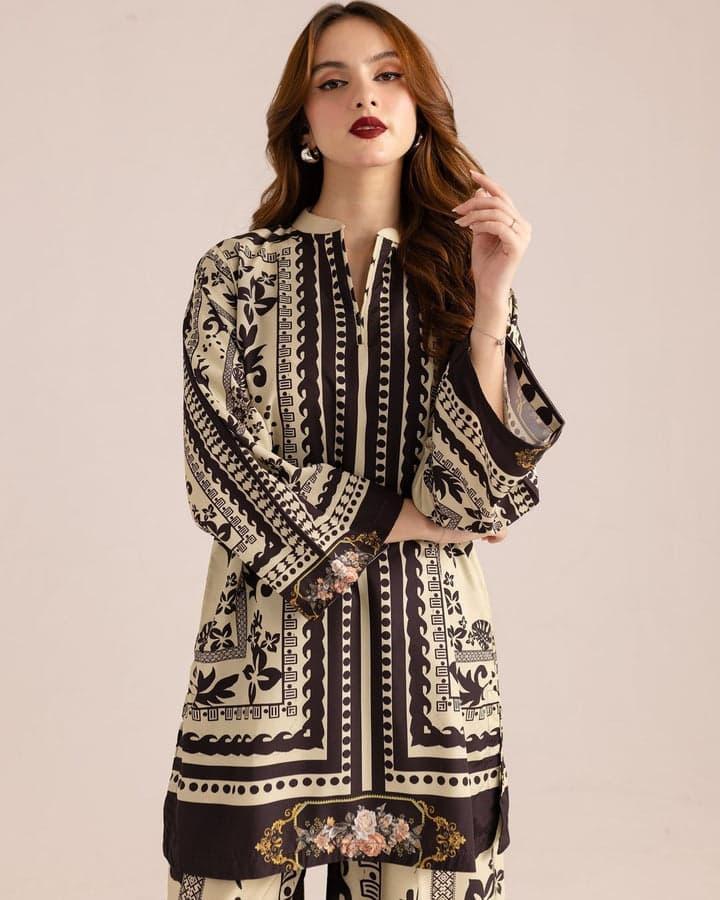 2 Pcs Women's Stitched Swiss Lawn Printed Co-Ord Set