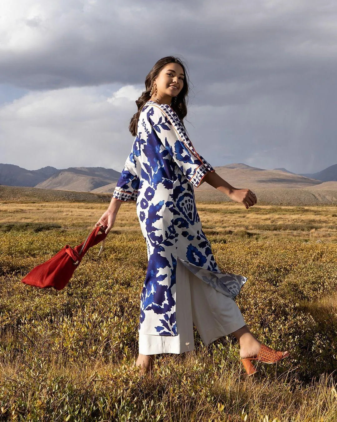 Chic Women's Stitched Printed Swiss Lawn Shirt and Trouser Set