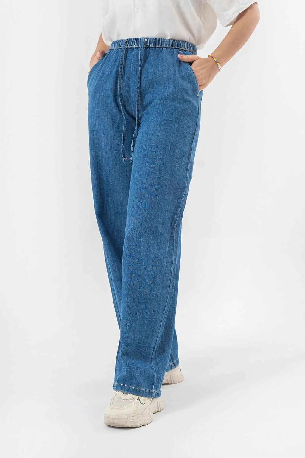 Relaxed Wide Leg Blue Denim Pants – Classic Comfort & Effortless Style
