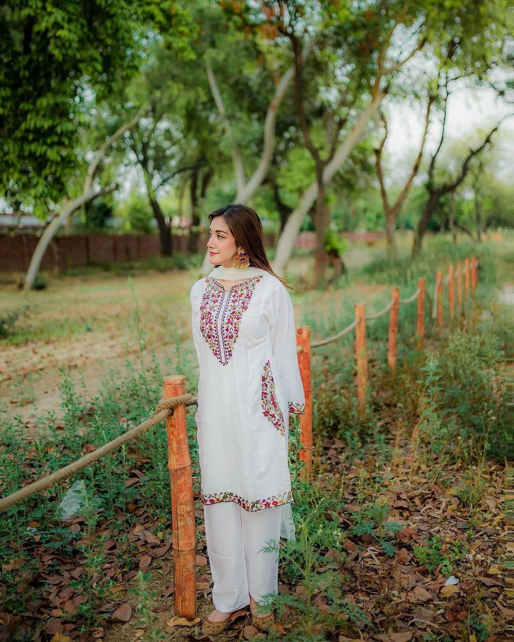 Chic Women's Stitched Embroidered Shirt and Trouser Set – 2 Pcs Linen