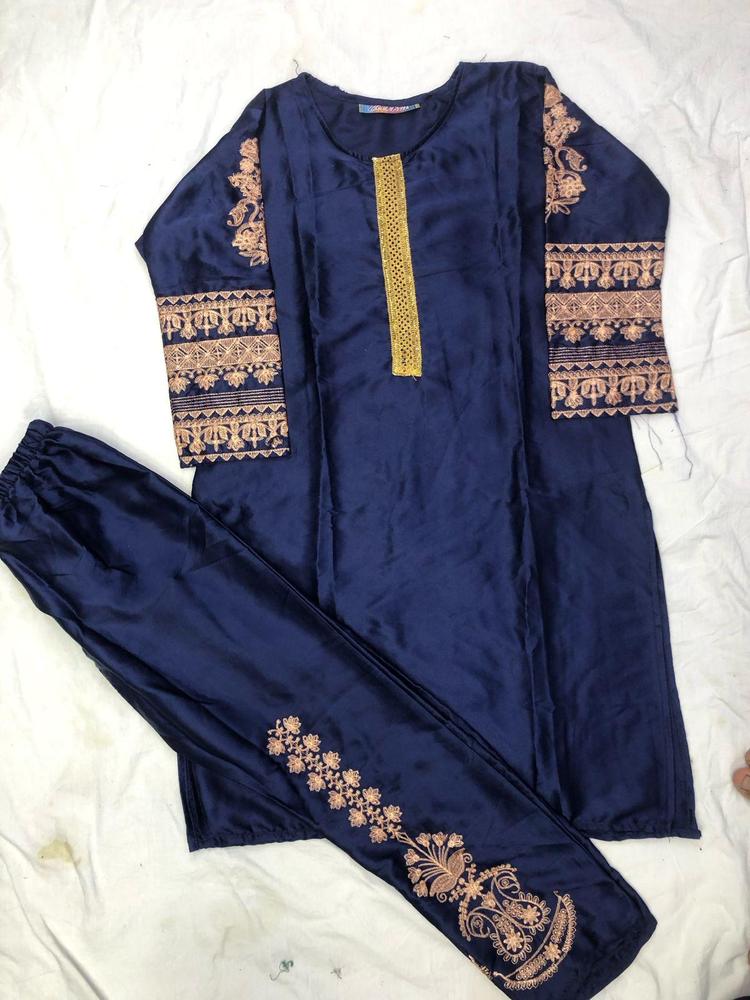 2 Pcs Women's Stitched Katan Silk Embroidered Suit – Round Neck