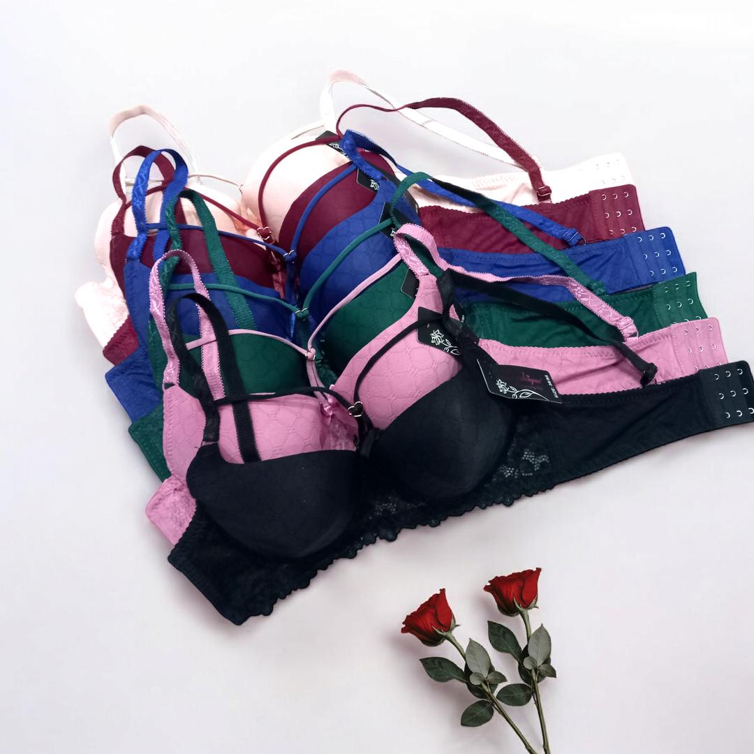 Multicolor Silk Padded Bra – Comfortable & Lightweight Everyday Lingerie
