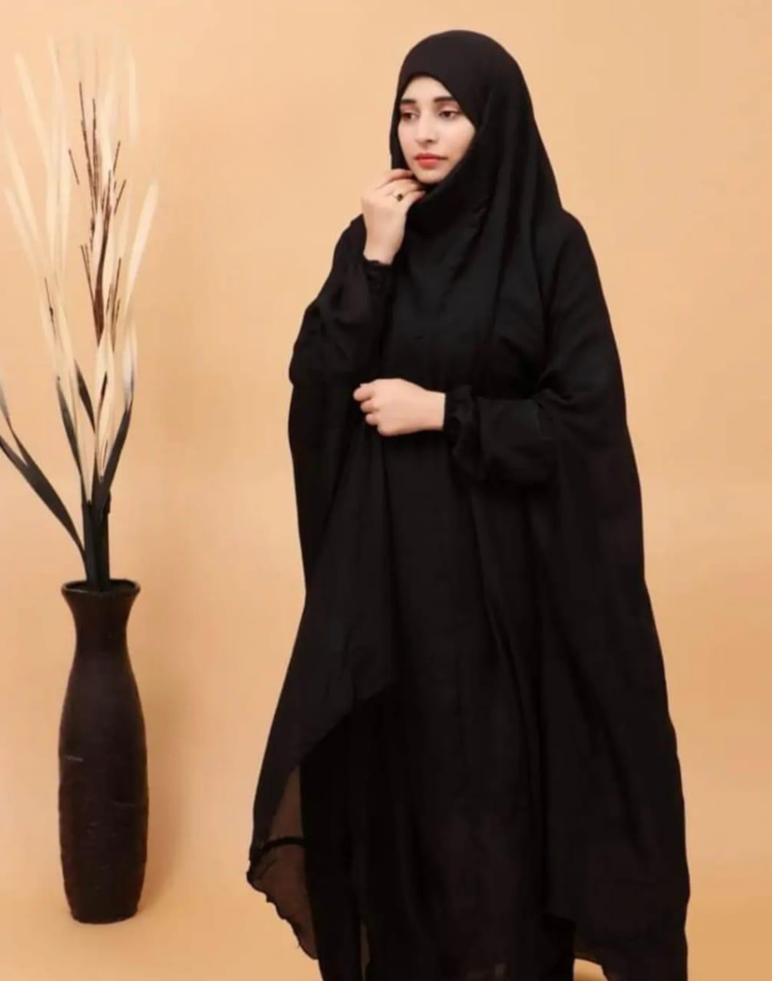 Black Plain Lawn Khimar – 1 Pc Elegant Coverage