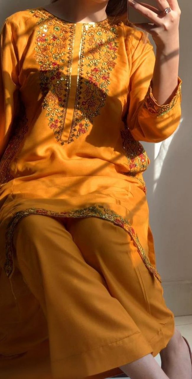 Women's Stitched Linen Embroidered Suit – 2 Pcs